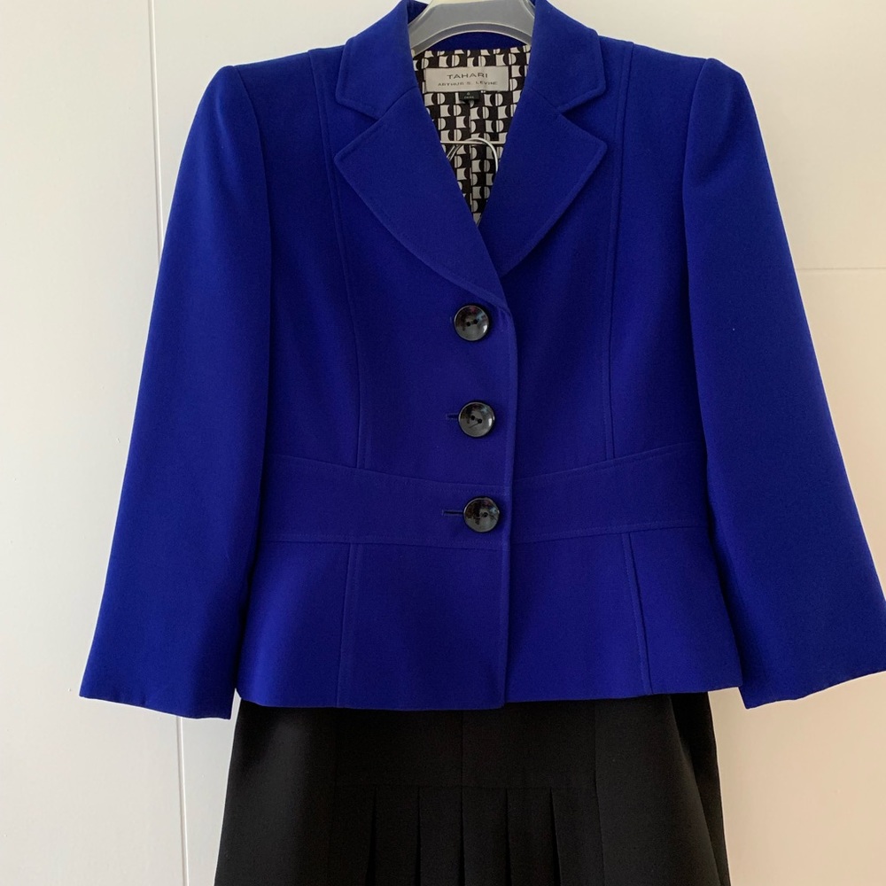 Suit